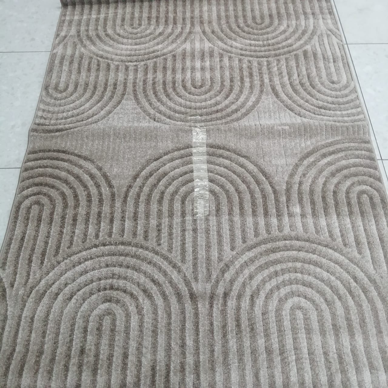 3D Arch Pattern Luxury Rug - Original Photo