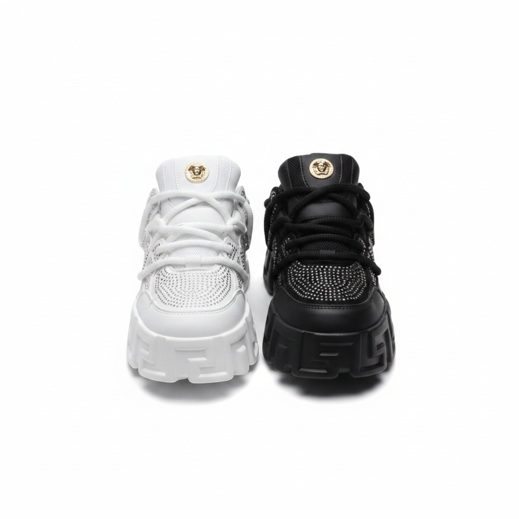 Crystal Sneaker - White na Black Pamoja