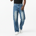 Cargo Jeans - Model Amevaa Black T-Shirt